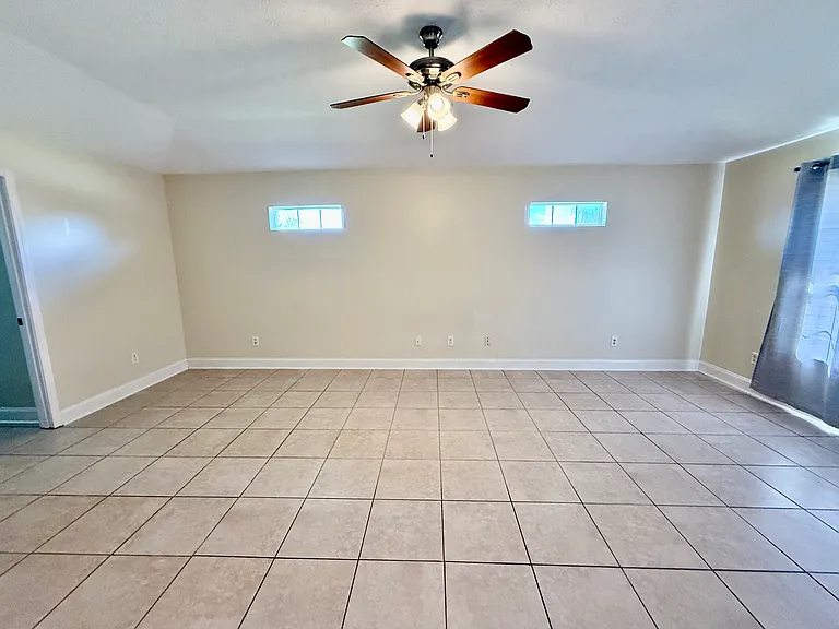 116 Landings Dr — Photo 8