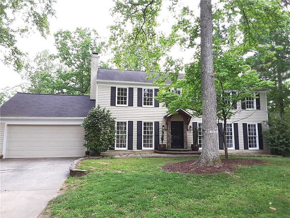 1st image of 3730 Fox Hills Dr SE