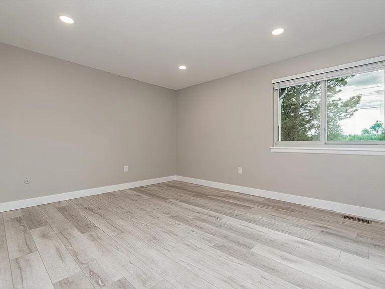 8720 Carr Loop — Photo 22