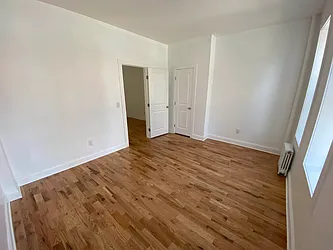 Rented by Premier Metro Realty Corp