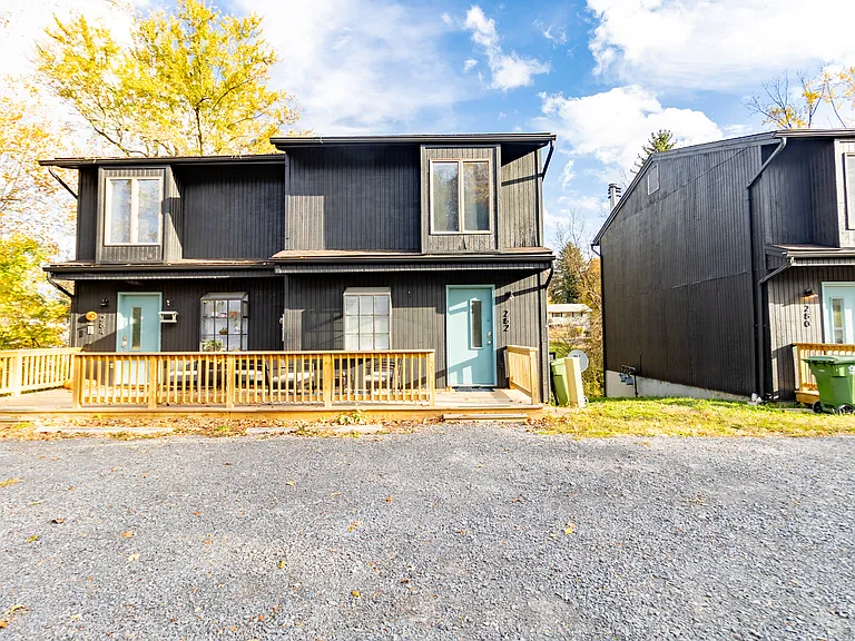 280 Randolph St — Photo 34