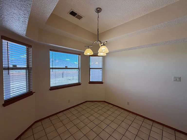 7281 Spruce Mountain Loop NE — Photo 16