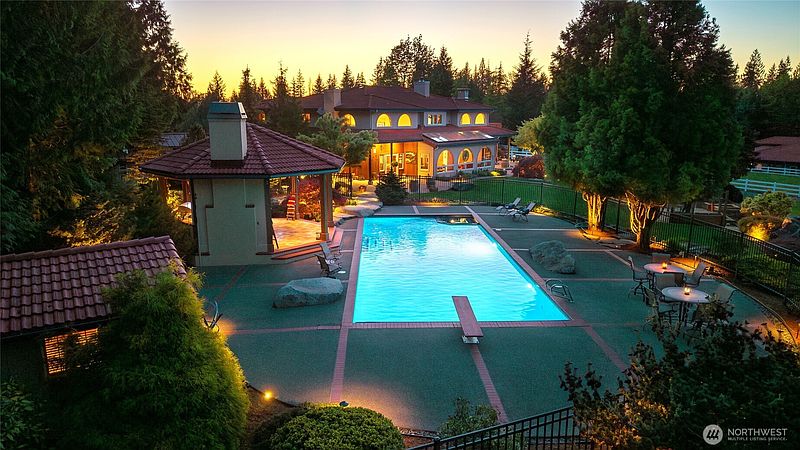 3rd image of 29016 SE 45th Street