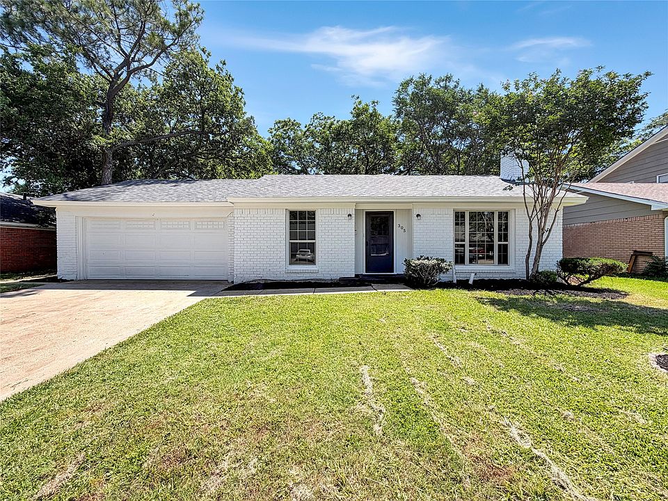 1st image of 305 Deer Creek Rd