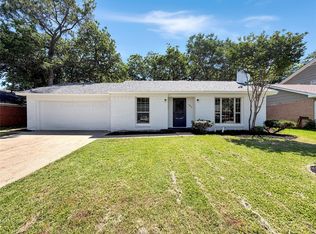 305 Deer Creek Rd, Everman, TX 76140