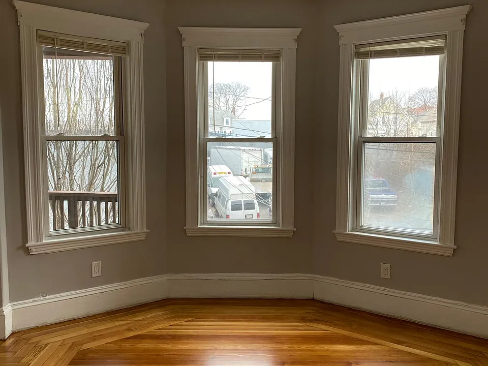 49 Hancock St #2