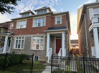5464 10th Line W #BASEMENT, Mississauga, ON L5M 0G5