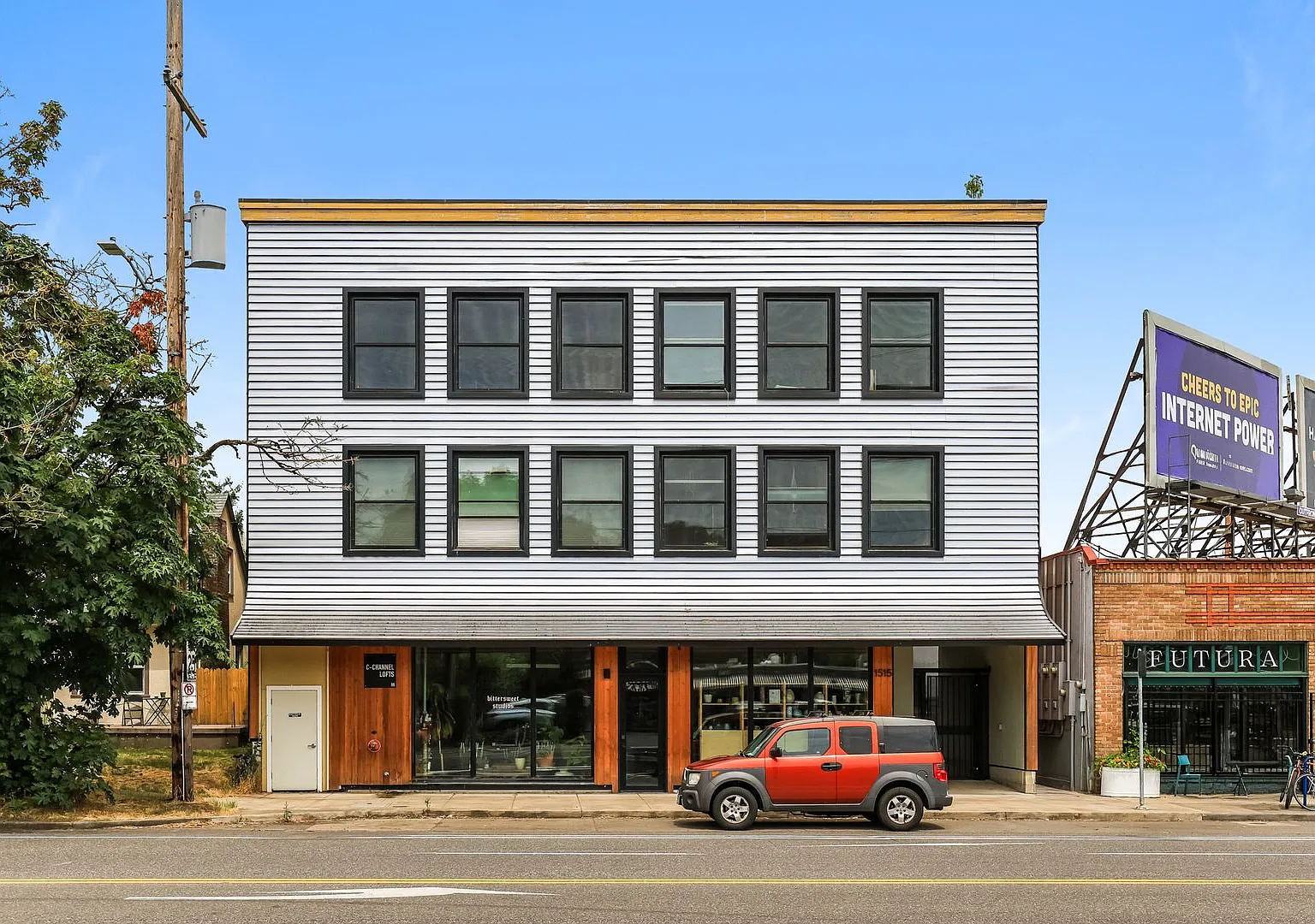 1515N — Photo 2