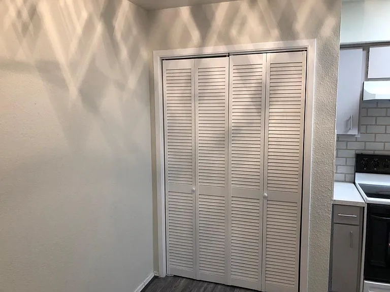 2100 S Wilcrest Dr #121 — Photo 7