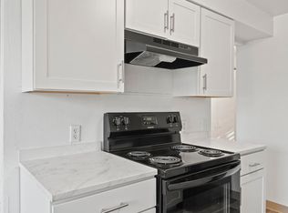 2002 Magnuson Way #408EEAF42, Bremerton, WA 98310