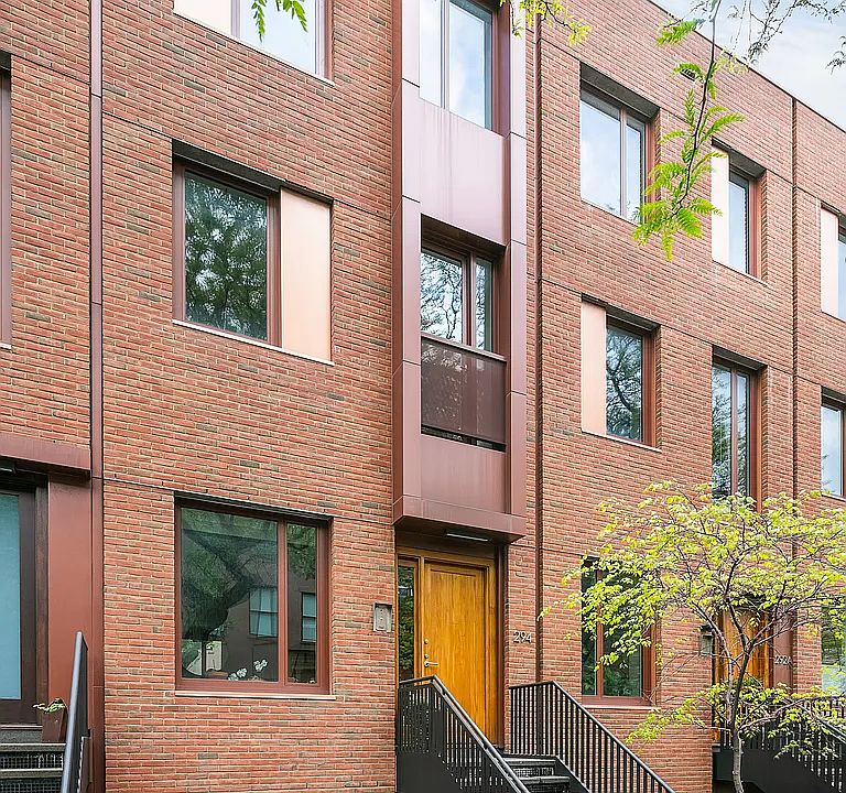1st image of 294 Sackett St
