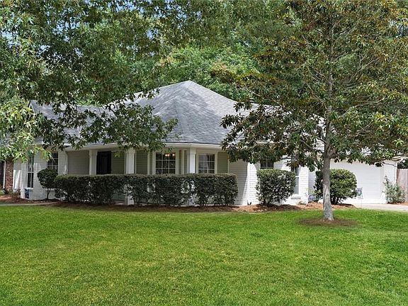 2nd image of 5008 Chateau Loire Blvd
