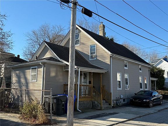 3rd image of 34 Willow St #36