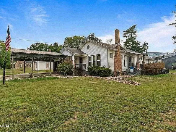 209 S 9th St, Sarcoxie, MO 64862