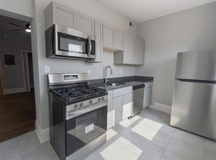 2713 N Calvert St #2R, Baltimore, MD 21218