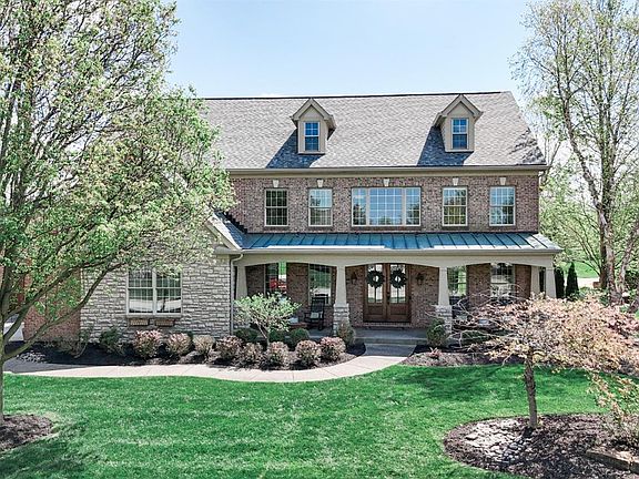 2nd image of 8117 Laurel Lake Ct