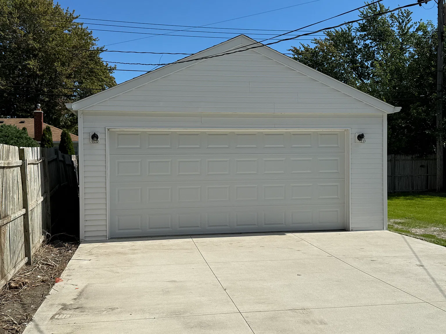 3 bed, 1046 sqft, $1,900 — Photo 4