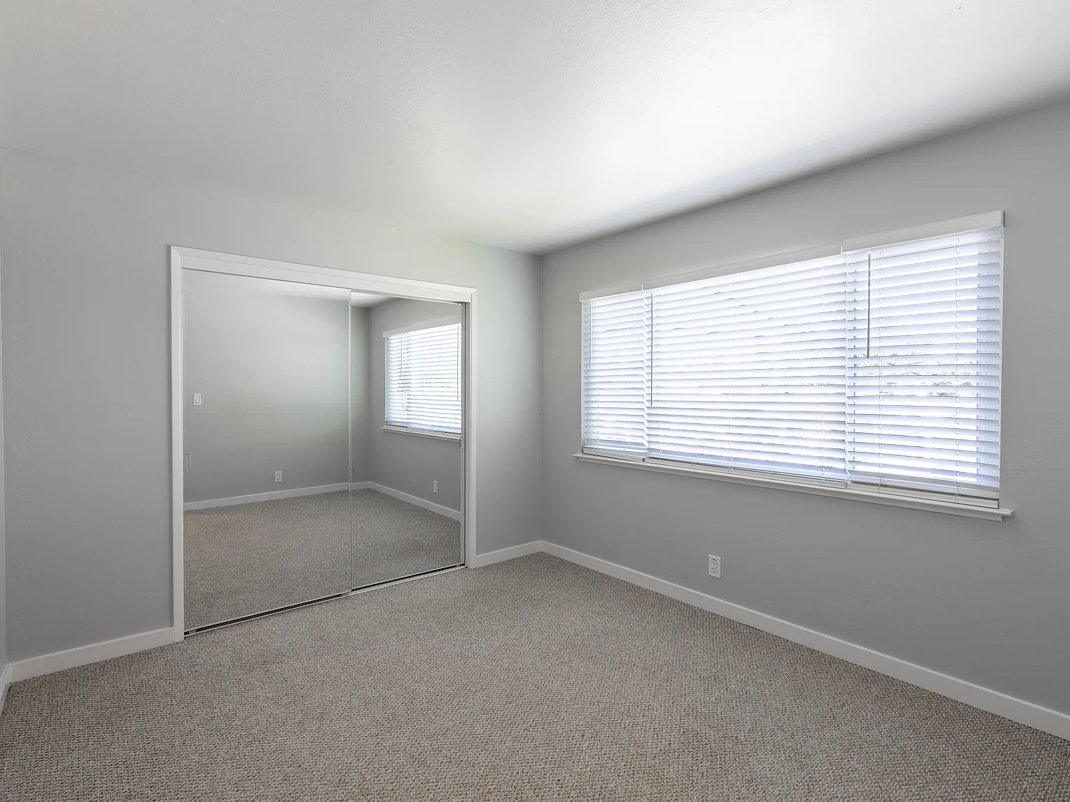 Escape Apartments — Photo 4