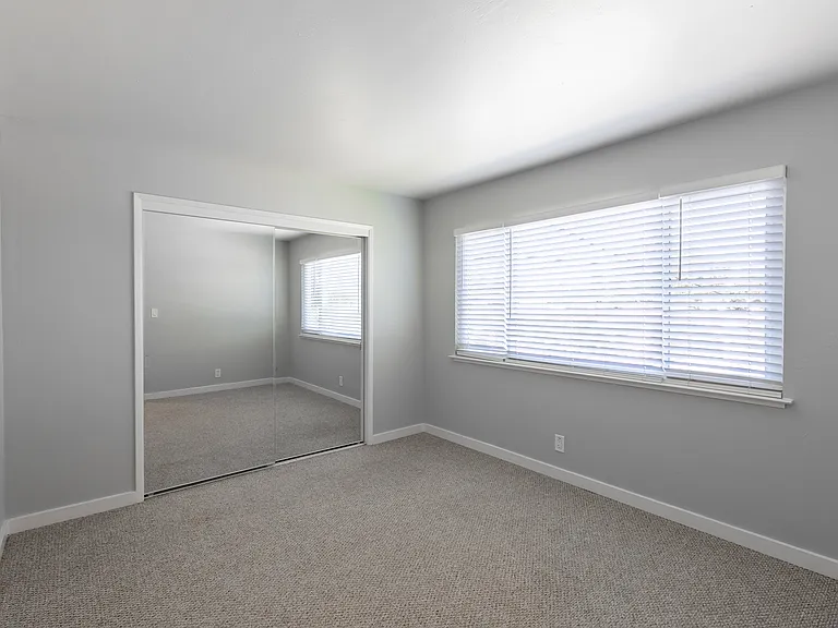 Escape Apartments — Photo 4
