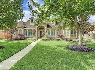15607 Stable Oak Dr, Cypress, TX 77429