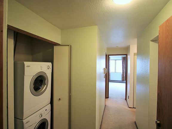 5th image of 11755 Greenwood Ave N APT 102