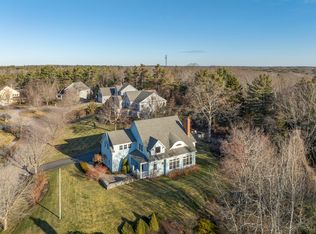 9 Leighton Farm Rd, Cape Elizabeth, ME 04107