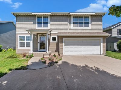 5922 Valley Dr, Bettendorf, IA, 52722