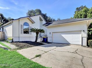 4041 Arbor Lake Dr W, Jacksonville, FL 32225