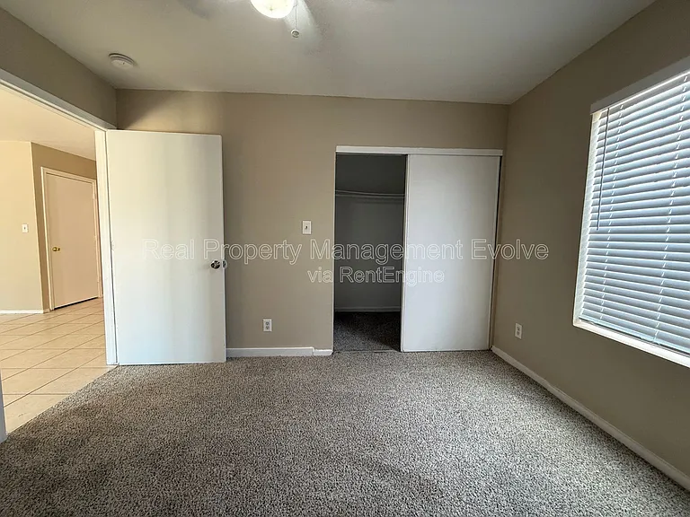 2950 E Mobile Ln — Photo 21