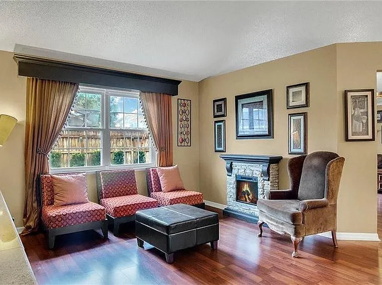 1017 Butler Creek Ct — Photo 11