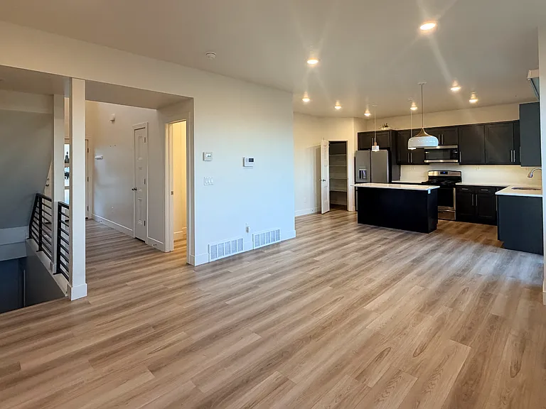 149 W Harvest Village Ln — Photo 15