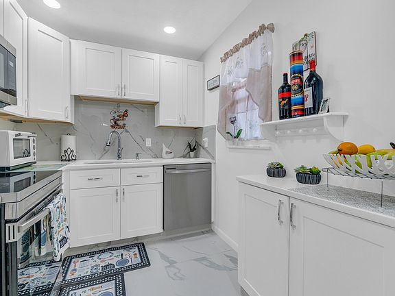 3rd image of 504 Davis Road #86