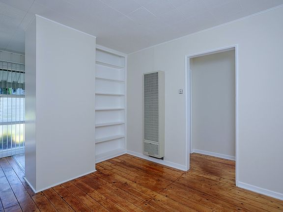 3rd image of 677 S Lake Ave APT E