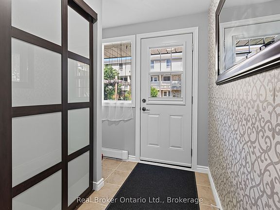 5th image of 35 Breckenridge Dr #29