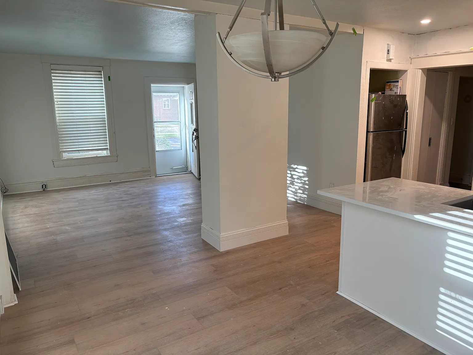 3 bed, 1217 sqft, $3,500 — Photo 3