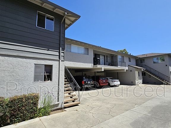 2nd image of 397 College Ave