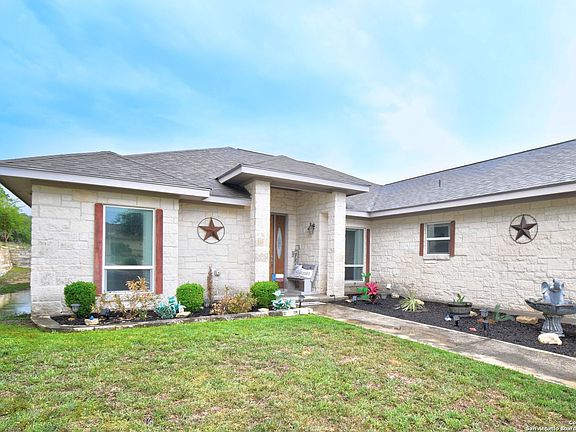 2nd image of 107 CASTLE PINES DRIVE E