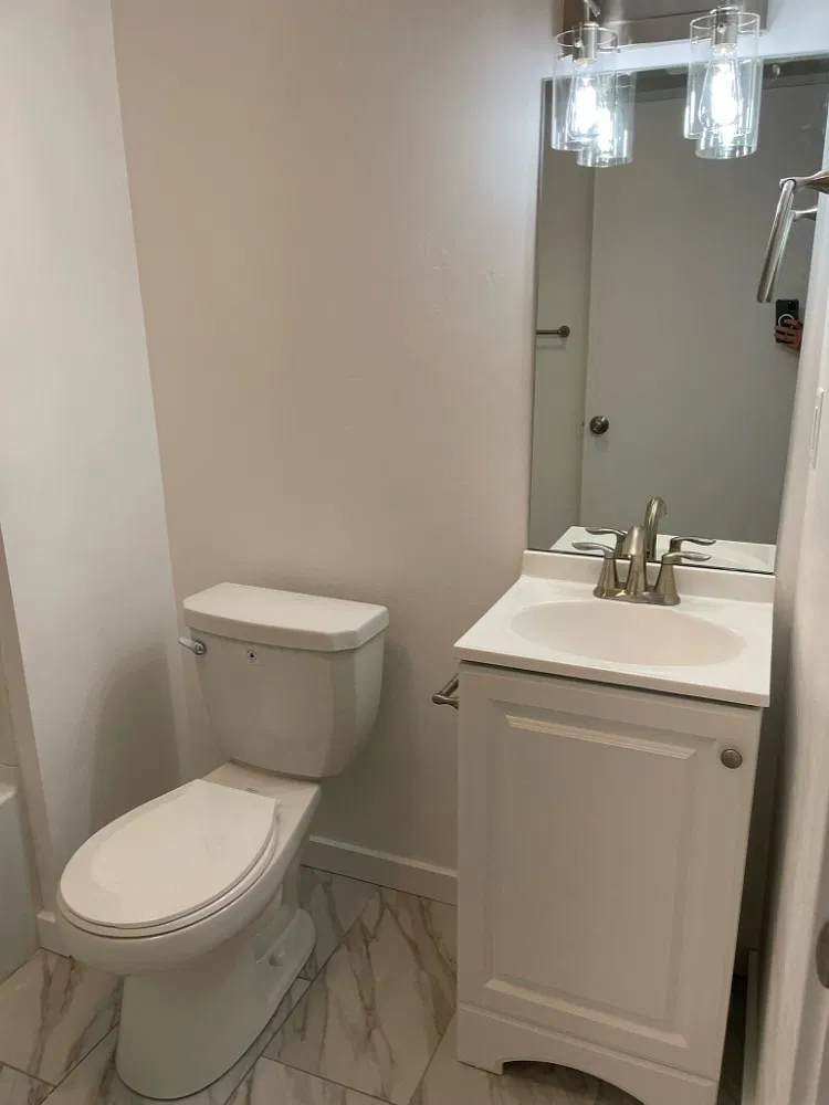 2 bed, 650 sqft, $1,350 — Photo 1