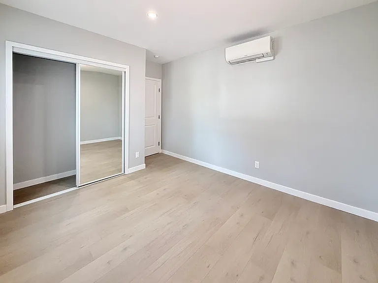 12532 Cranbrook Ave — Photo 10