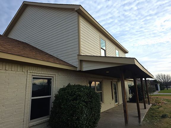 2nd image of 10456 Gentry Dr