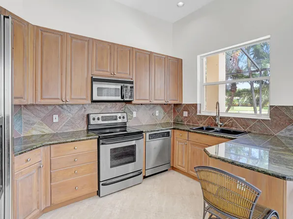 9370 W Maiden Court, Vero Beach, FL 32963
