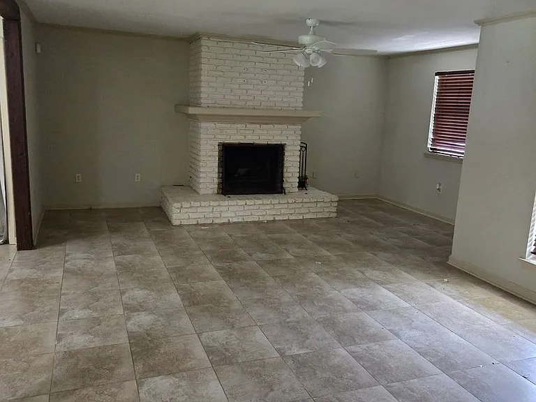 1757 Southland Ct — Photo 5