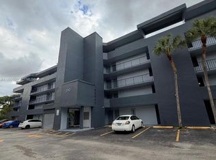 The Greens Condo, Miami, FL 33172