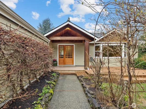 403 Slater Street S, Kirkland, WA 98033