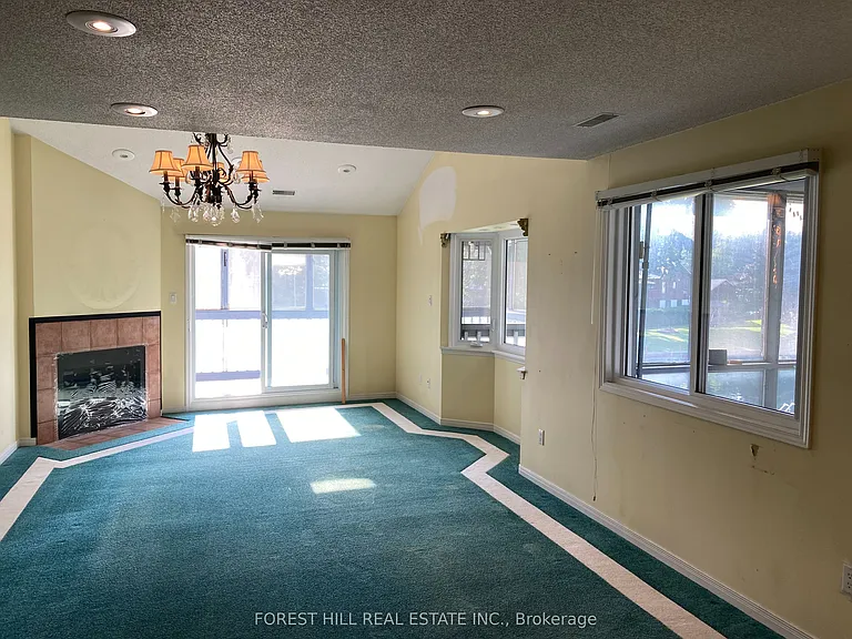 10 Laguna Pkwy #2-4 — Photo 2