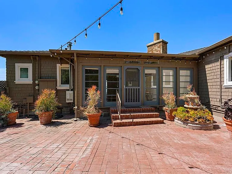 1654 Camino Del Mar #UPPER — Photo 6