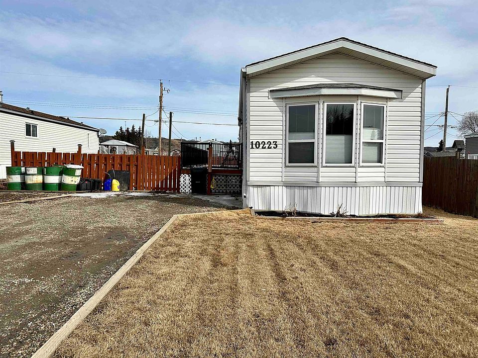 1st image of 10223 99th St