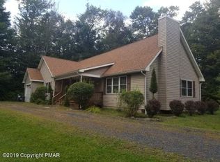 173 Ferncrest Rd, Blakeslee, PA 18610