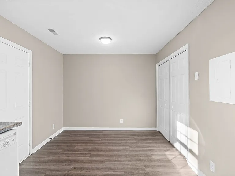 3847 Jockey Dr — Photo 11