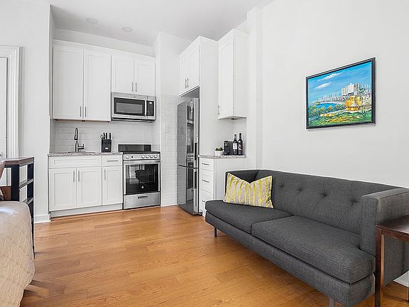 2nd image of 615 W 113th St APT 42